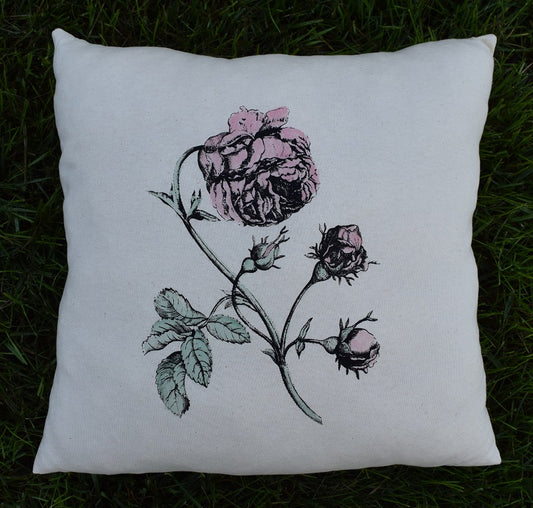 Roses: Throw/Decor Pillow (17x17)